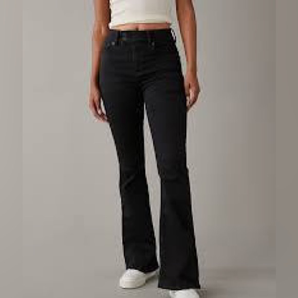 AE Next Level Super High-Waisted Flare Jean in Black Magic - Picture 3 of 7